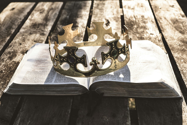 Many Messiahs, One King