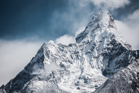 Man Dies on Mount Everest After Being Frozen in Place